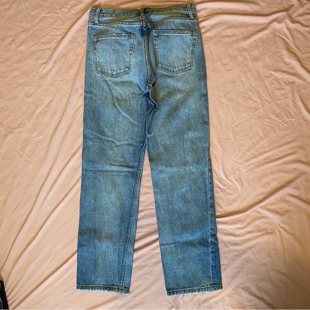 Brandy Melville Boyfriend Mom Jeans - Picture 4 of 9